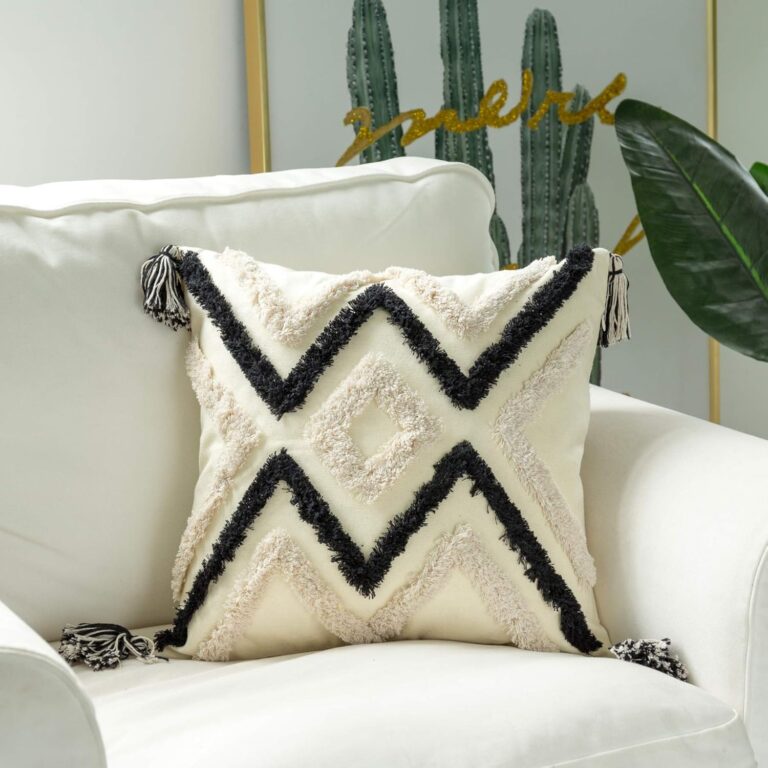Textured Boho Tufted Throw Pillow Cover 81uq90s3pal. ac sl1500